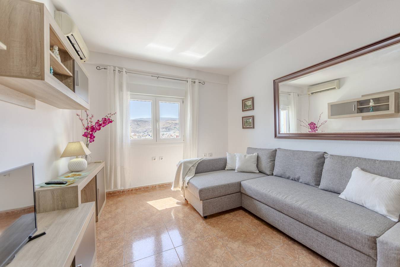 Entire apartment, Almeriasuite Atico Catedral in Almería, Costa de Almería