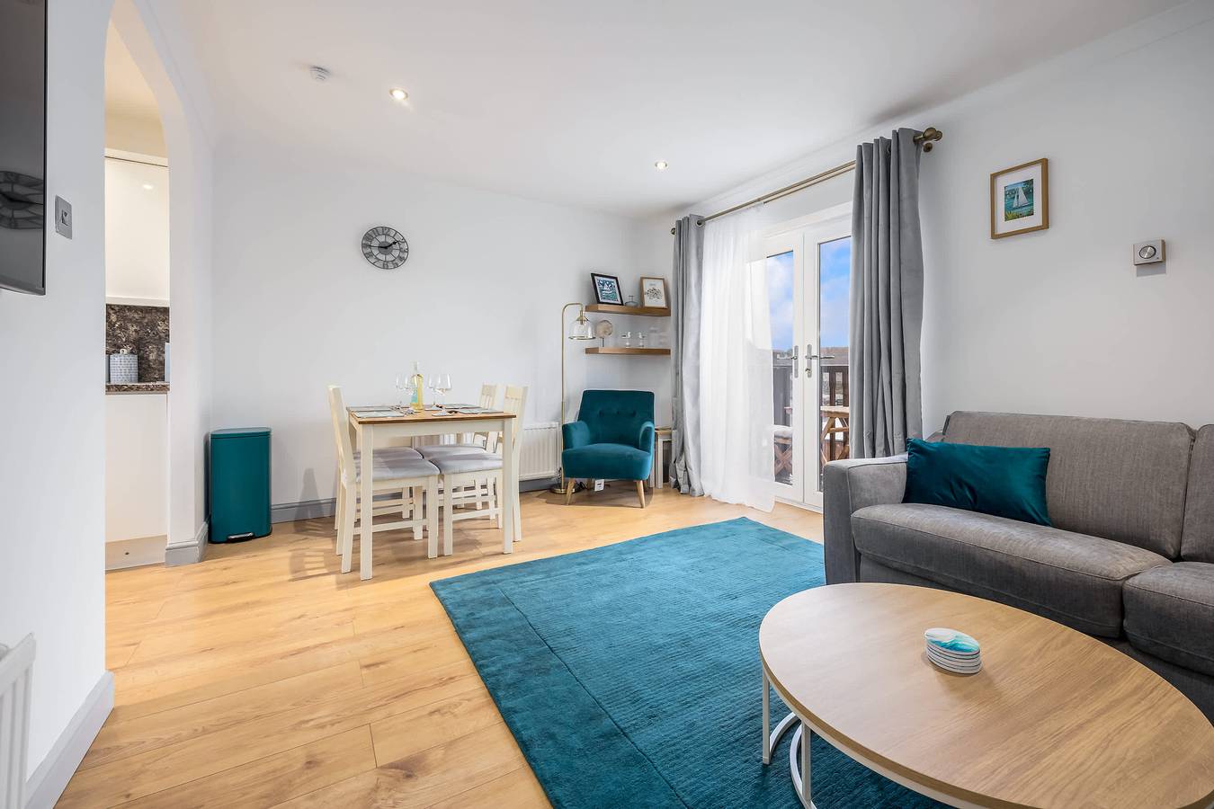 Entire apartment, Captain's Quarters  - Short walk to Poole Quay in Poole, Poole Harbour