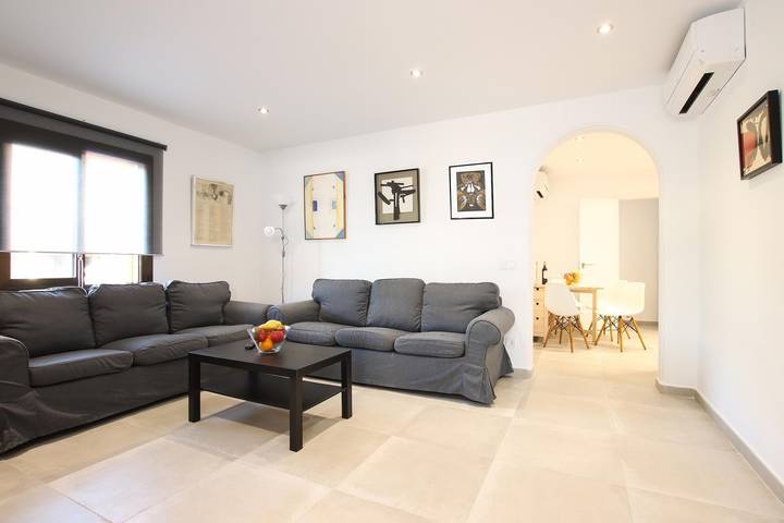 Apartamento inteiro, Apartamento de férias "Goleta" com Terraço & Wi-Fi in Port de Pollença, Pollença