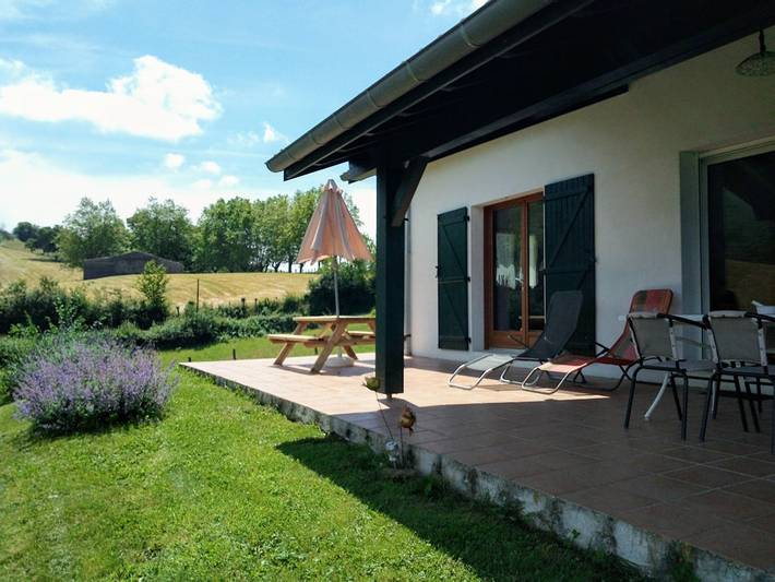 Location de vacances pour 6 personnes, avec jardin et terrasse, animaux acceptés en Pyrénées-Atlantiques - 4