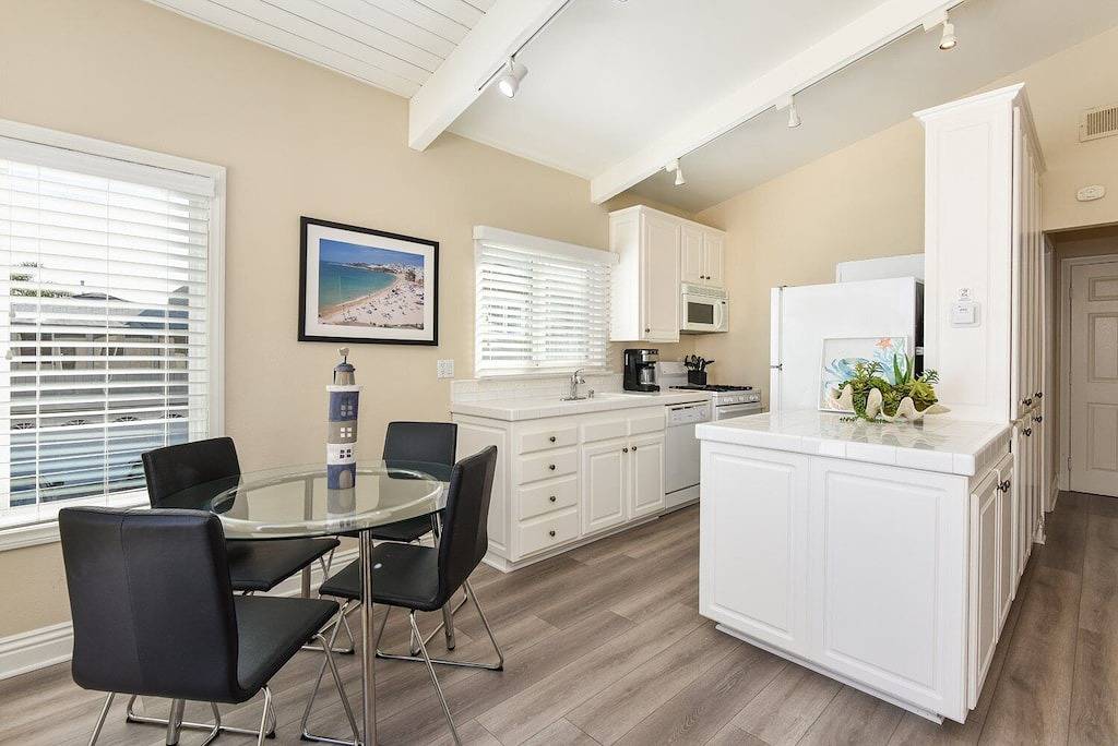 1508 W Oceanfront - Das Rückhaus Unseres Ozeanfronthauses in Newport Beach, Orange County