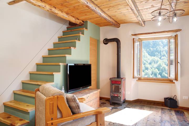 Hel lägenhet, Apartment 'Bellavista' with Mountain View & Garden in Chiesa in Valmalenco (Town), Chiesa in Valmalenco