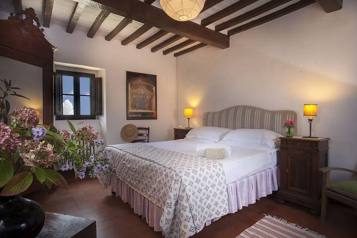 Appartamento intero, Loggia, app 3bd/2bt immersi nella Toscana - piscina condivisa,  child friendly! in Scheggia, Anghiari