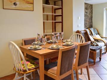 Holiday Rental for 6 People in Brixham, Torbay, Photo 3