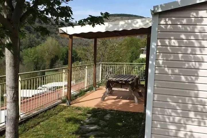 Mobil home pour 4 personnes à Saint-Rome-de-Tarn