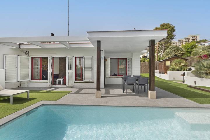 Location de vacances pour 6 personnes, avec jardin à Sant Pere de Ribes - 2