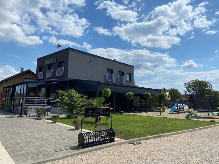 Bed and breakfast per 2 persone, con panorama e giardino nonché terrazza - 1