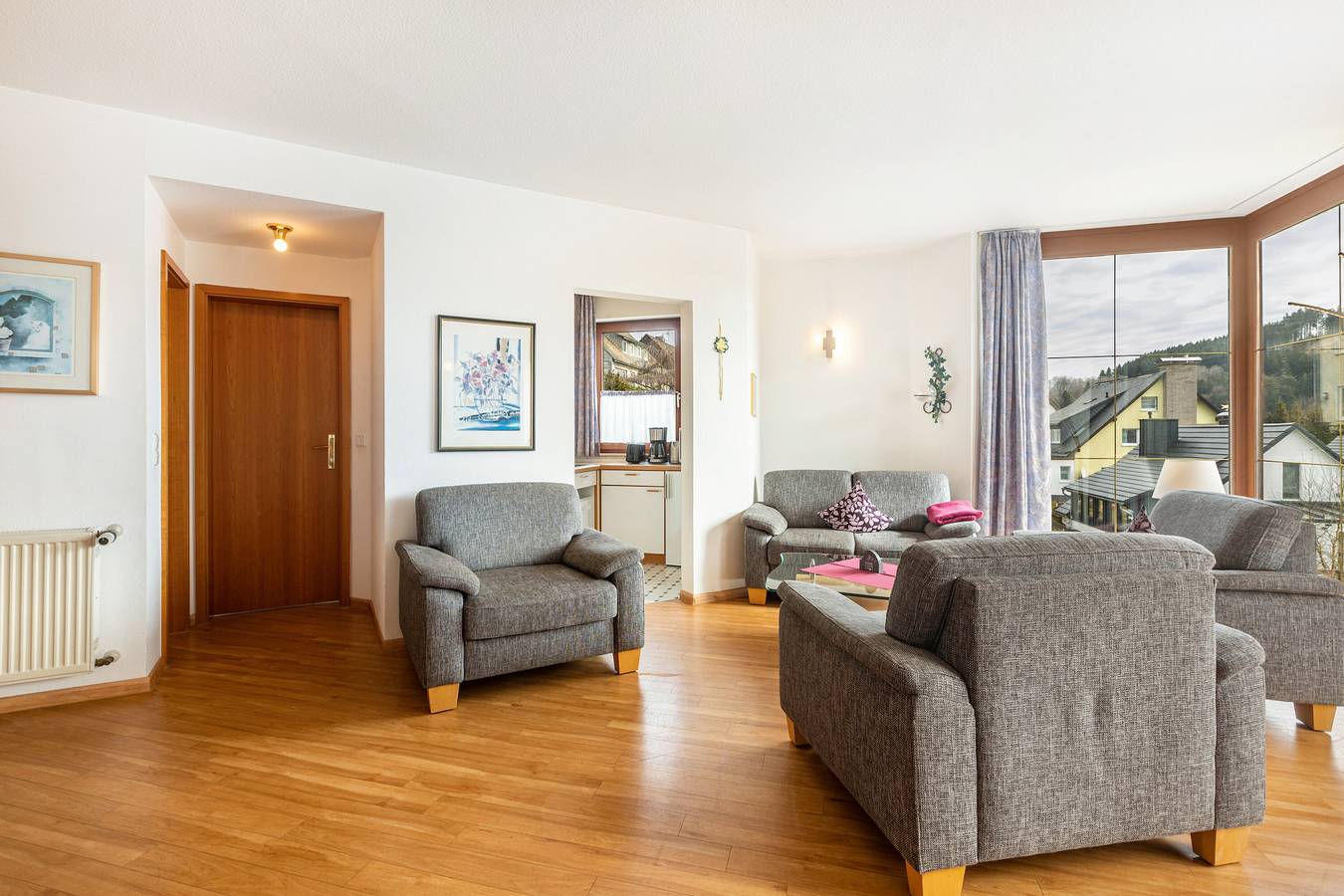 Entire apartment, Apartment 'Orenberg 4' with Balcony and Wi-Fi in Willingen, Upland