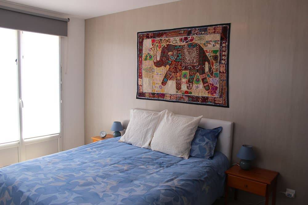 Villa de 3 estrellas en el segundo jardín cerrado frente al mar y playa y estacionamiento privado in Agon-Coutainville, Coutances y alrededores