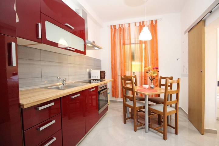 Ganze Wohnung, Apartment Zarok Beach Holiday A2 - near the Beach, with Terrace in Zarok, Baska