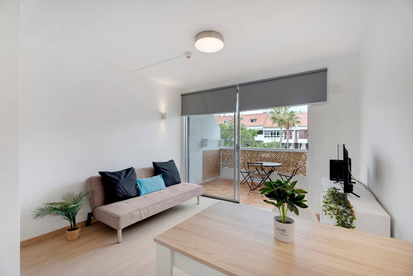 Ganze Wohnung, Ferienwohnung "Playa Honda" in Meeresnähe mit Gemeinschaftspool und Wlan in Playa de las Américas, Arona