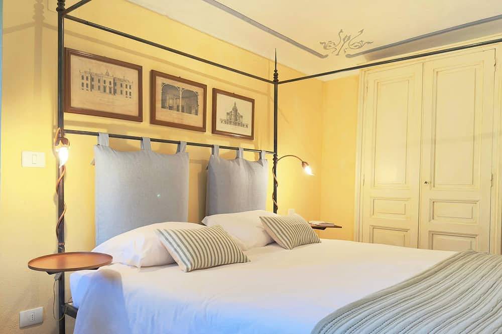 Dimora il Pozzetto, elegant villa with garden in Magnano, Biella Provinz