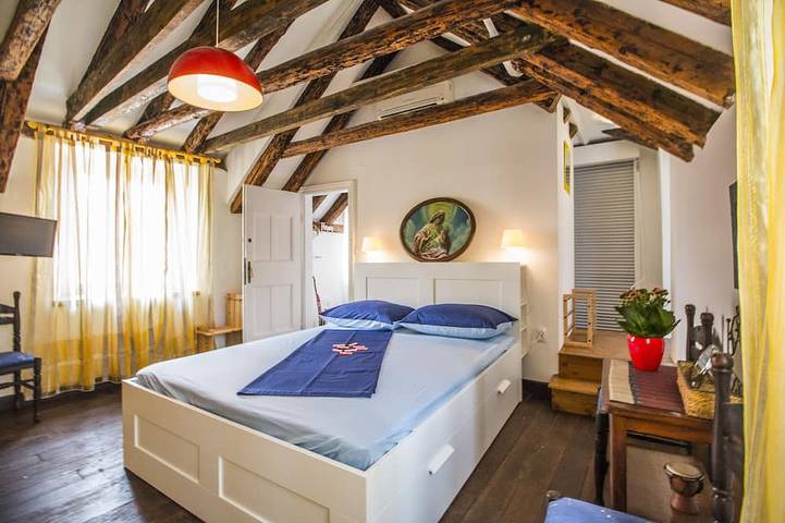 Ganze Wohnung, **Modern trifft traditionell** Apt Tiramola - in Split, Split-Dalmatien