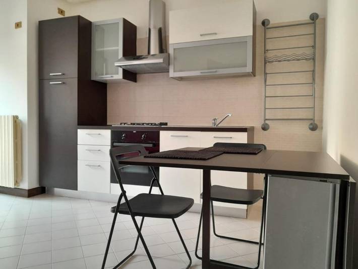 Appartamento per 2 persone, con Balcone e Terrazza a Oleggio