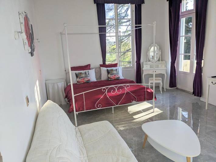 Hôtel pour 4 personnes, avec vue et jardin à Varennes-Vauzelles - 4