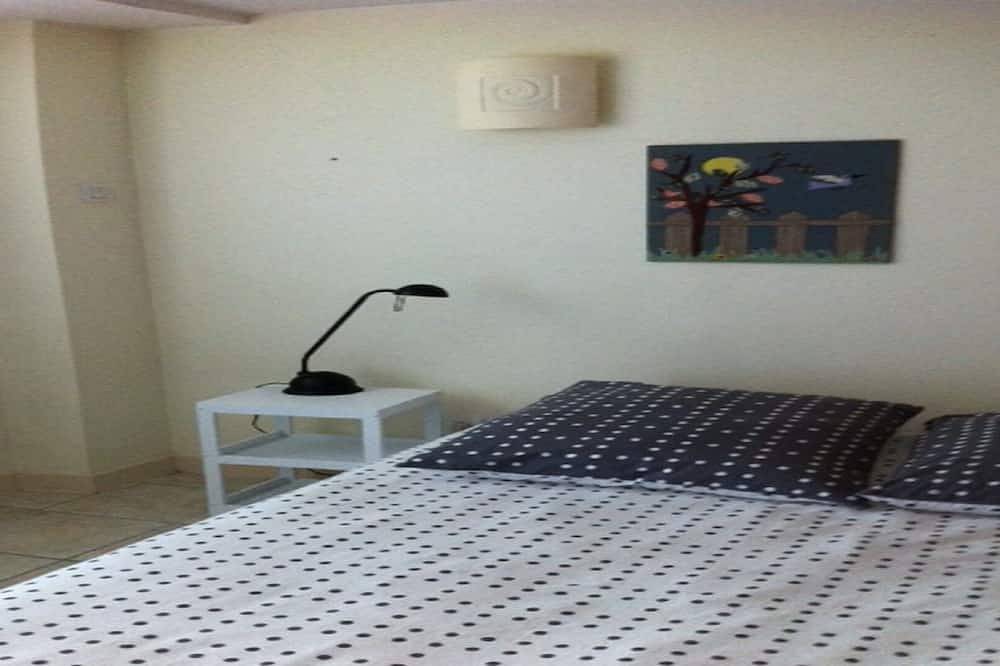 F3 Erdgeschoss einer Villa am See in Veyrier-du-Lac, Annecy und Umgebung