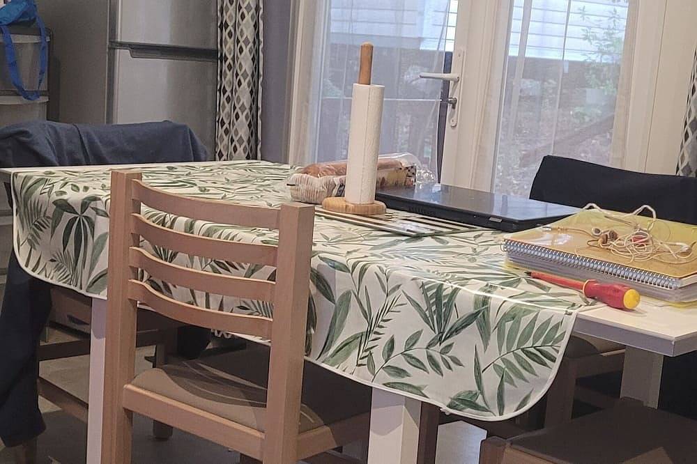 Location mobilhome 3 chambres 1 canapé 2sb 2 Wc terrasse semi couverte in Saint-Brevin-les-Pins, Côte de Jade