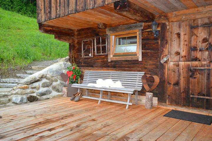 Bauernhof für 8 Personen, mit Terrasse und Garten in Kaltenbach
