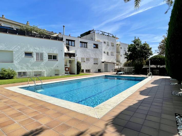 Gîte pour 5 personnes, avec piscine et terrasse à L'Estartit - 4
