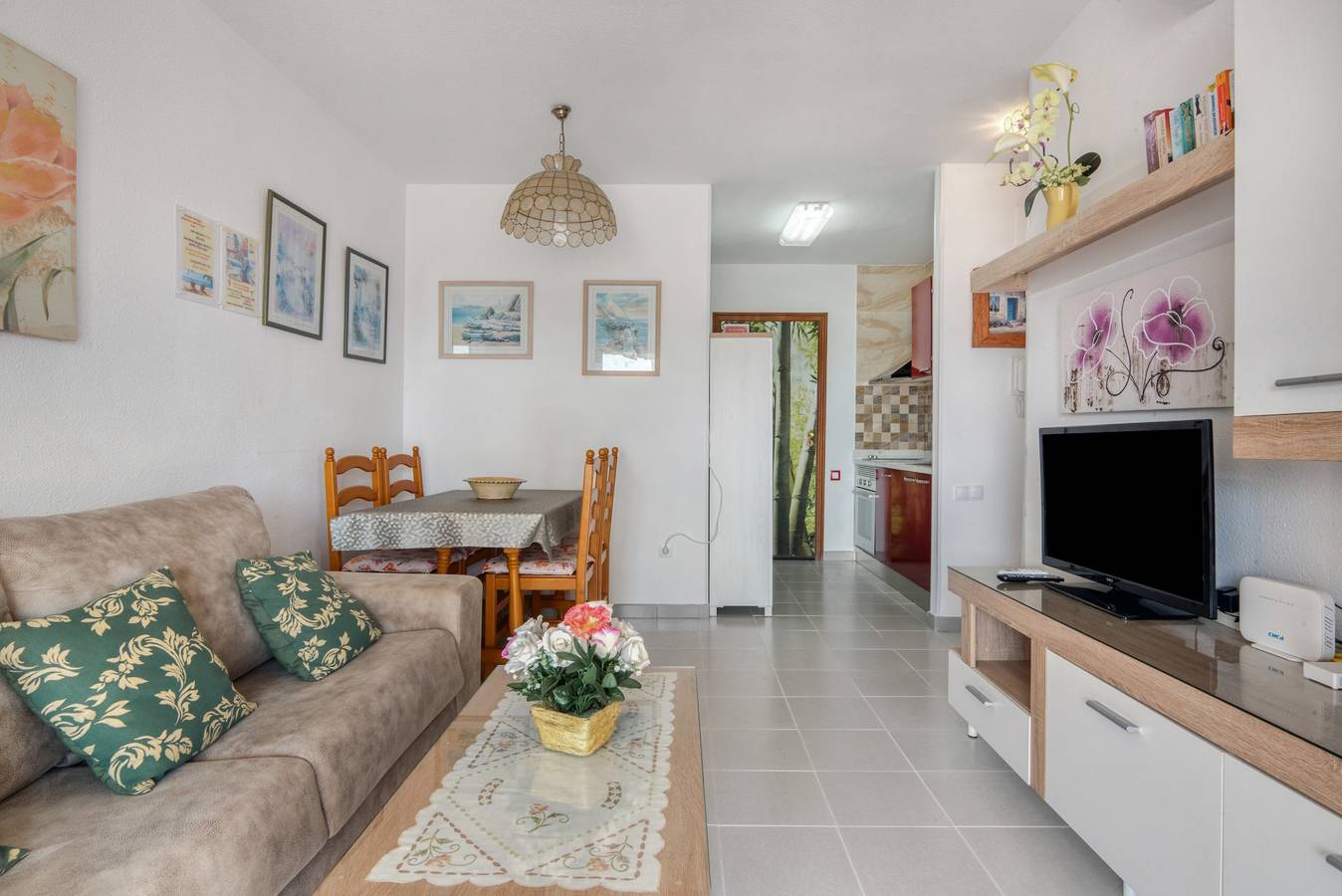 Apartamento inteiro, Apartamento 'Playa De La Fossa C' com vista para o mar, Wi-Fi e ar condicionado in Playa la Fossa, Calpe