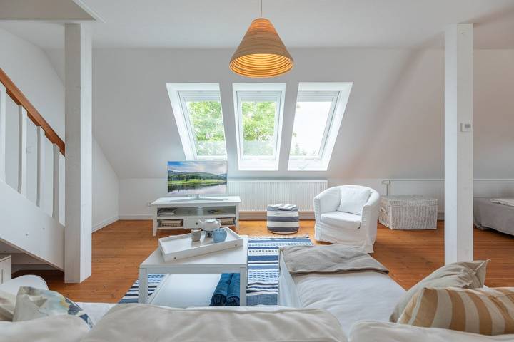 Ferienwohnung für 3 Personen, mit Ausblick und Garten in Husum - 4