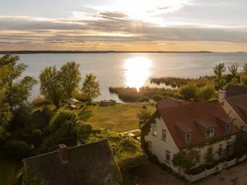 Ferienhaus für 8 Personen, mit Sauna und Garten sowie Seeblick und Balkon, kinderfreundlich auf Usedom