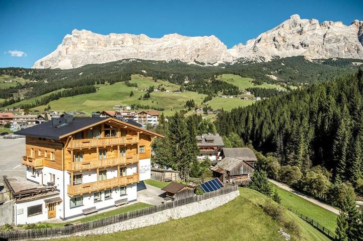 Ferienwohnung für 4 Personen, mit Ausblick und Garten in La Villa - 2