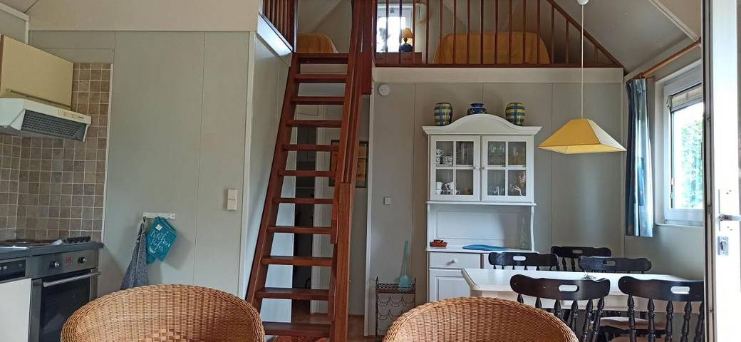 Gîte pour 4 personnes, avec jardin ainsi que vue et vue sur le lac dans Lac du Causse - 4