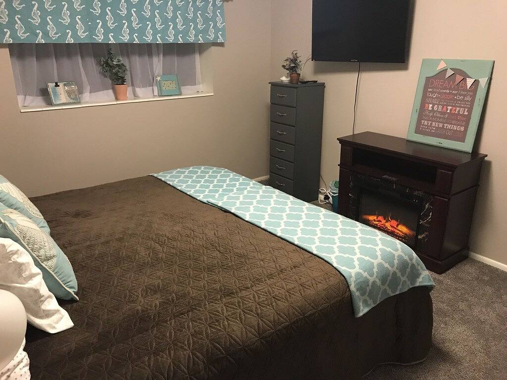 Ganzes großes Stadthaus (3Bd / 3Ba) In der Nähe von Byu Stadium / Byu in Provo, Utah Lake