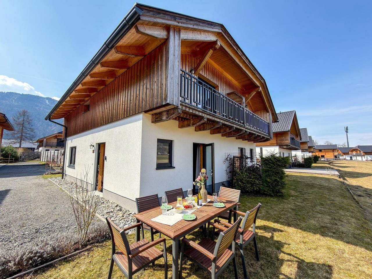 Lovely holiday home on park near ski resort in Hermagor-Pressegger See, Distretto di Hermagor