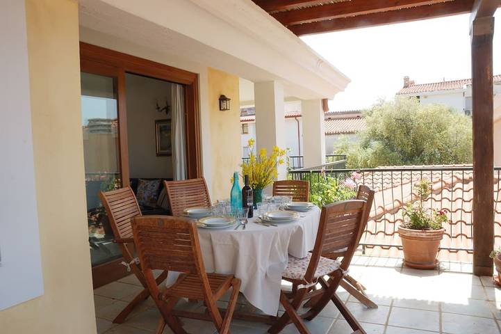Ferienwohnung für 6 Personen, mit Balkon in Santa Maria Navarrese