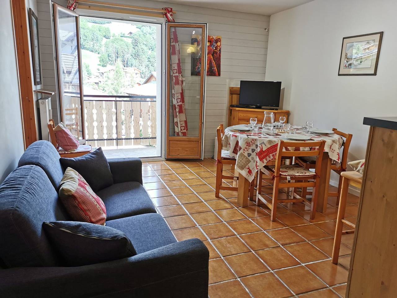 Ganze Wohnung, Gemütliche 2-Zimmer-Kabine im Herzen des alten Dorfes, nahe Pisten und Geschäften in Les Gets, Les Portes du Soleil