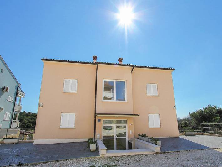 Ferienwohnung für 4 Personen, mit Balkon in Premantura