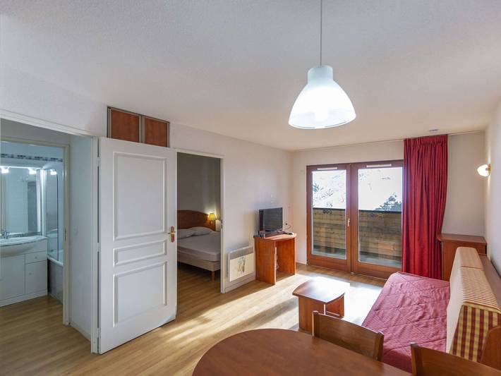 Gîte pour 4 personnes, avec piscine et balcon dans La Mongie - 2