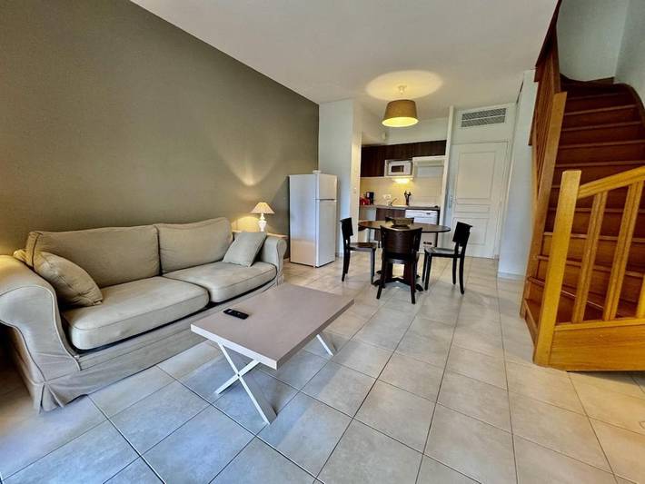 Gîte pour 4 personnes, avec jardin et piscine à Beaumettes - 3