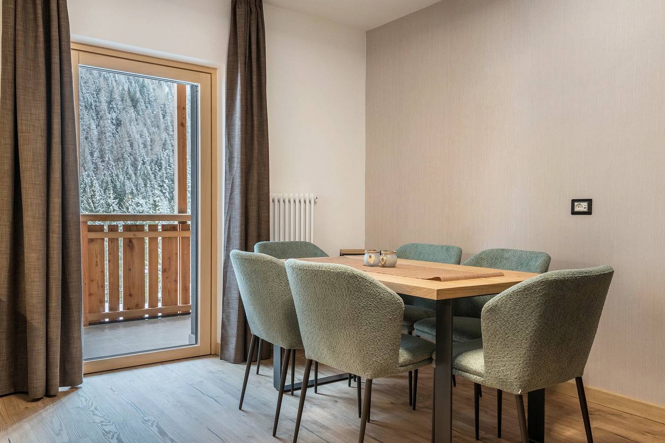 Appartamento per 4 Persone in Campitello di Fassa, Dolomiti Occidentali