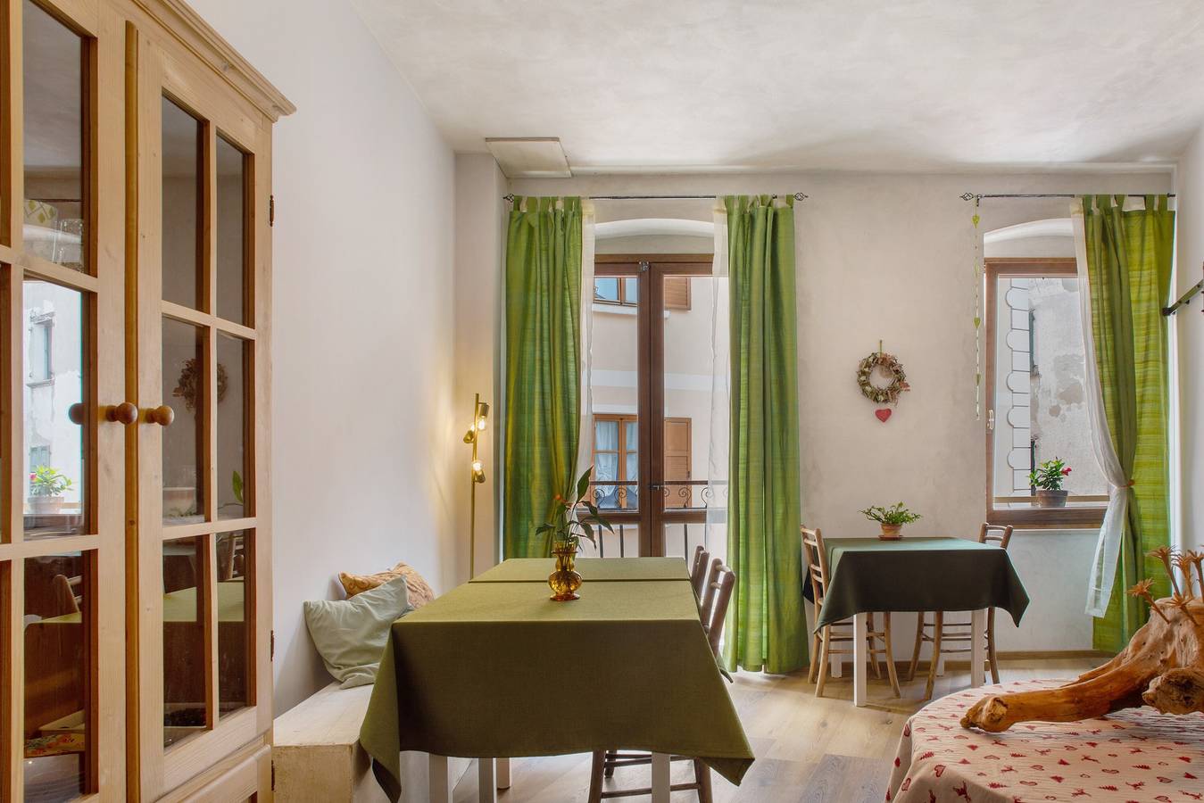 Kamer 'Edelweiss Alp Standard 2' met uitzicht op de bergen en Wifi, foto 9
