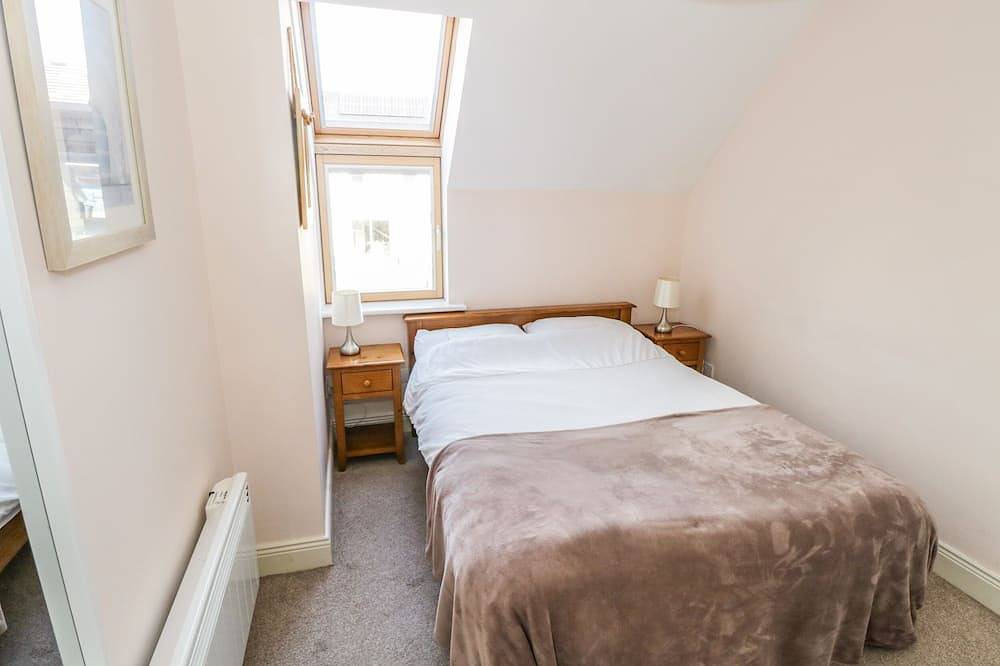 Sea Breeze Holiday Home, family friendly in Enniscrone, County Sligo in Kilglass ED, Enniscrone