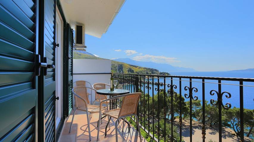 Apartament wakacyjny dla 4 osób w Lokva Rogoznica