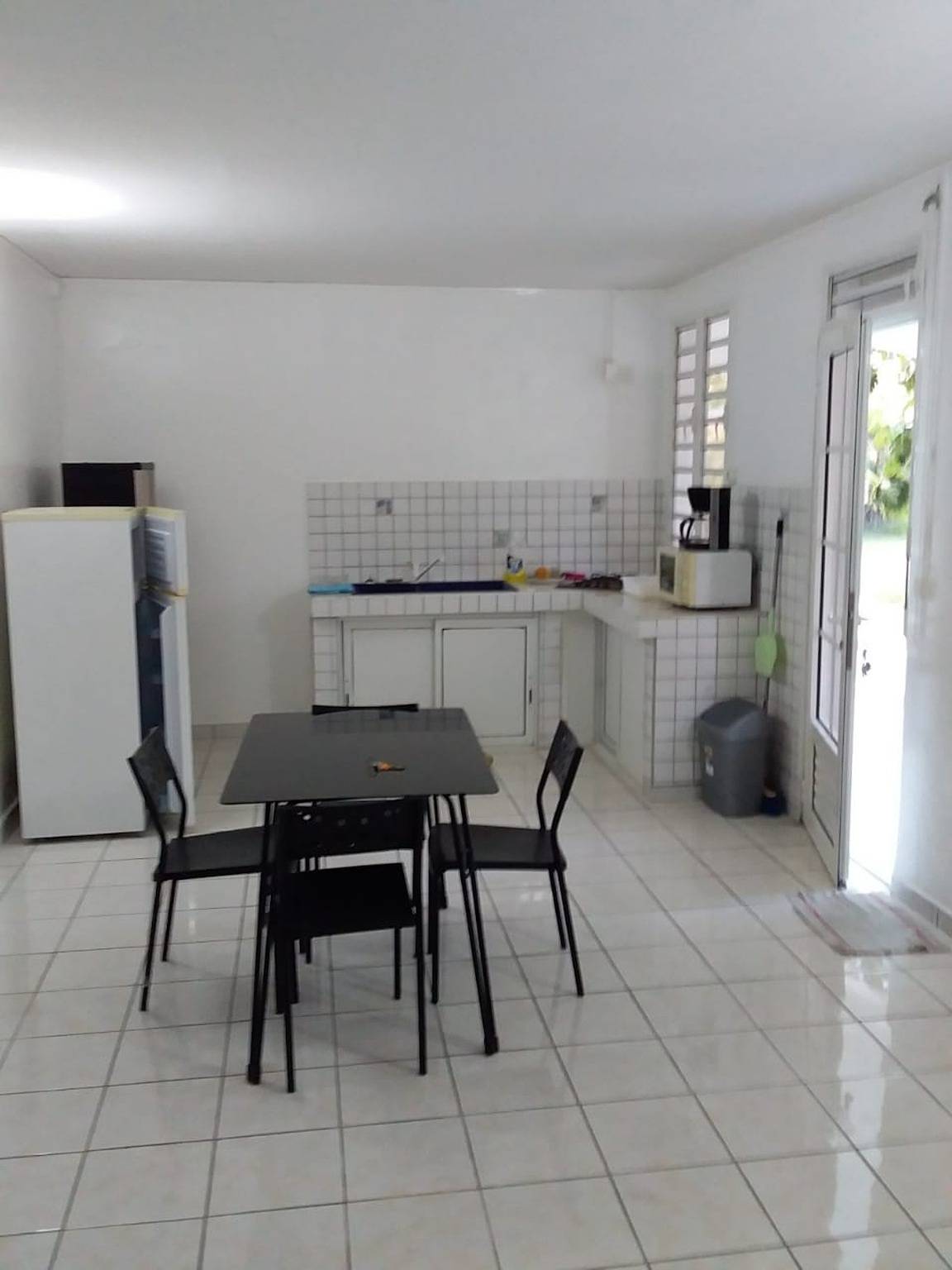 Casa acogedora en Les Mangles con jardín cercado in Petit-Canal, Guadalupe