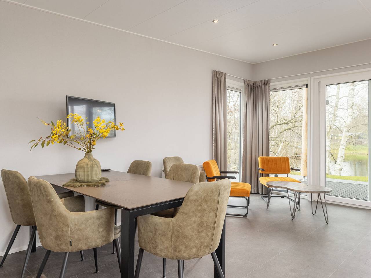 Vakantiehuis aan het meer in Twente