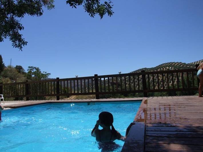 Casa rural para 8 personas, con jacuzzi y jardín además de piscina y balcón en Algarinejo - 4