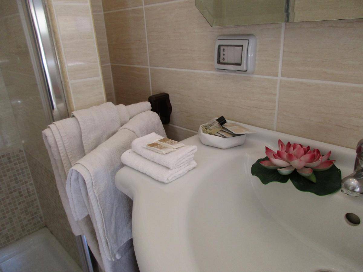 B&B Santa Sofia in Gravina di Catania, Catania e dintorni