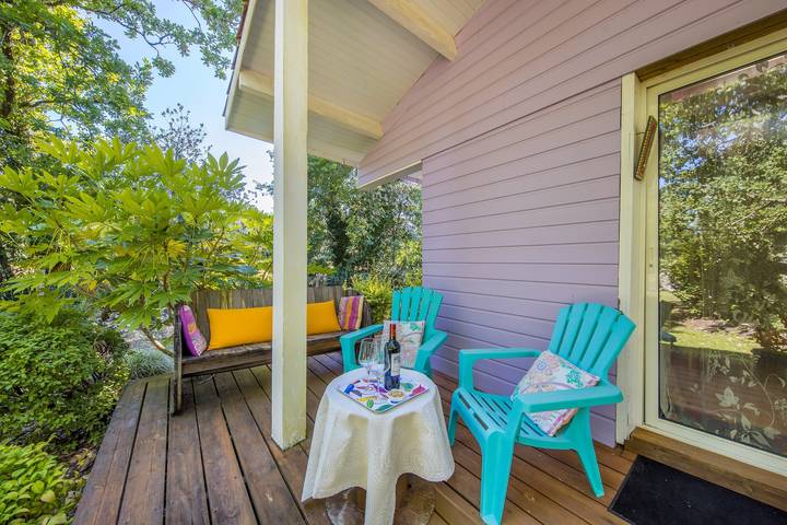 Joli petit chalet de la côte d'argent in Le Porge, Parc naturel régional du Médoc