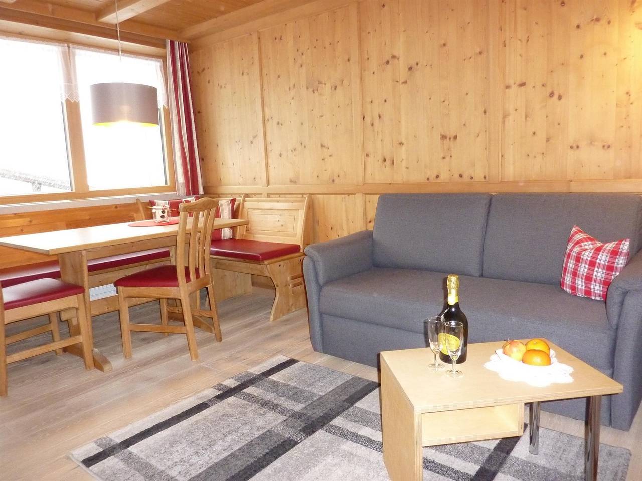 Ganze Ferienwohnung, Appartement 1 in Klösterle am Arlberg, Arlberg