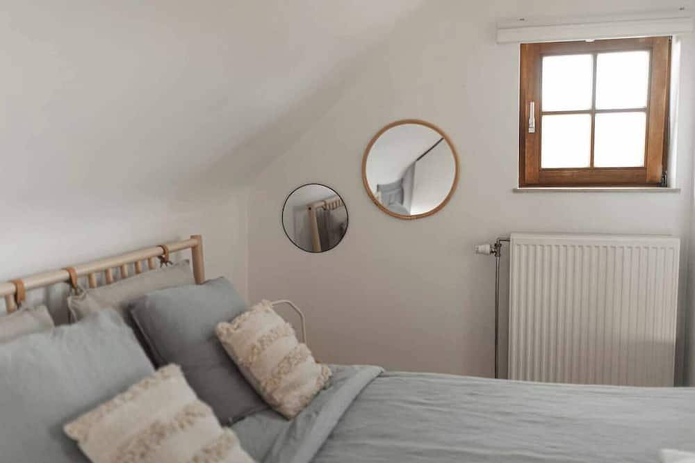 Self-catering cottage with year-round heated indoor swimming pool in Ramillies, Wallonisch-Brabant