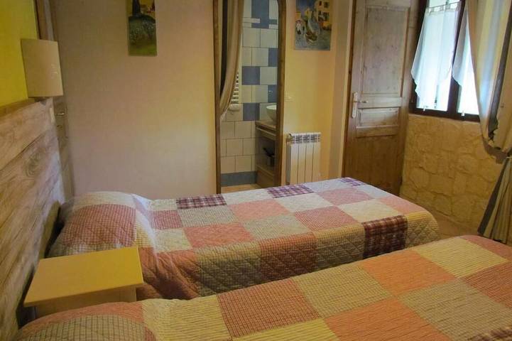 Location de vacances pour 5 personnes, avec terrasse et jardin dans La Ceze La Roque Sur Ceze - 2