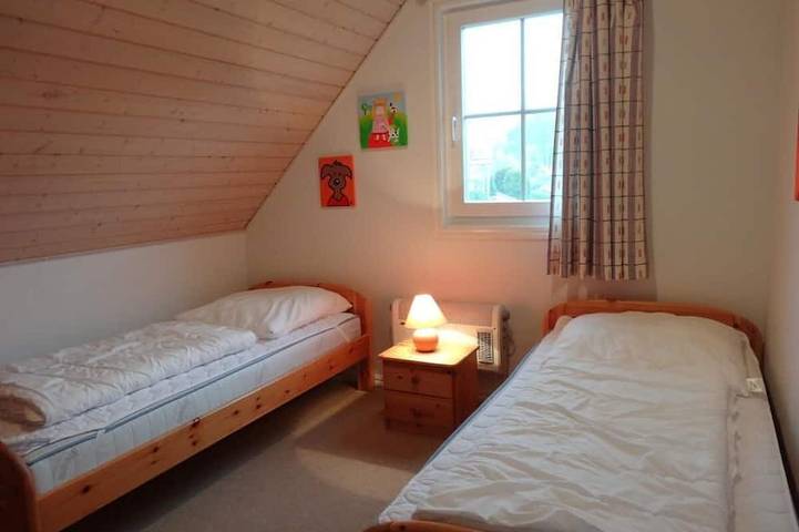 Fh „Pirat Wasserterrasse“ 75m², 4+2 Pers. im Marinapark Scharmützelsee, Sauna, Whirlpool, Kamin in Storkower See, Wendisch Rietz