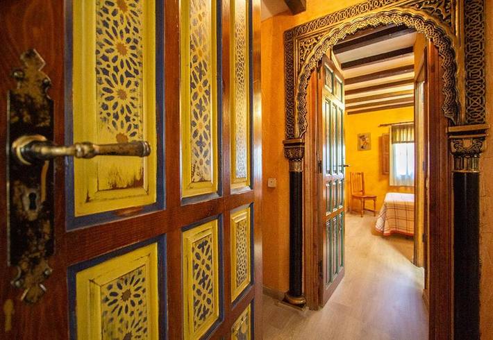 Hotel para 2 personas, con vistas además de terraza y jardín en Comarca de Soria - 2