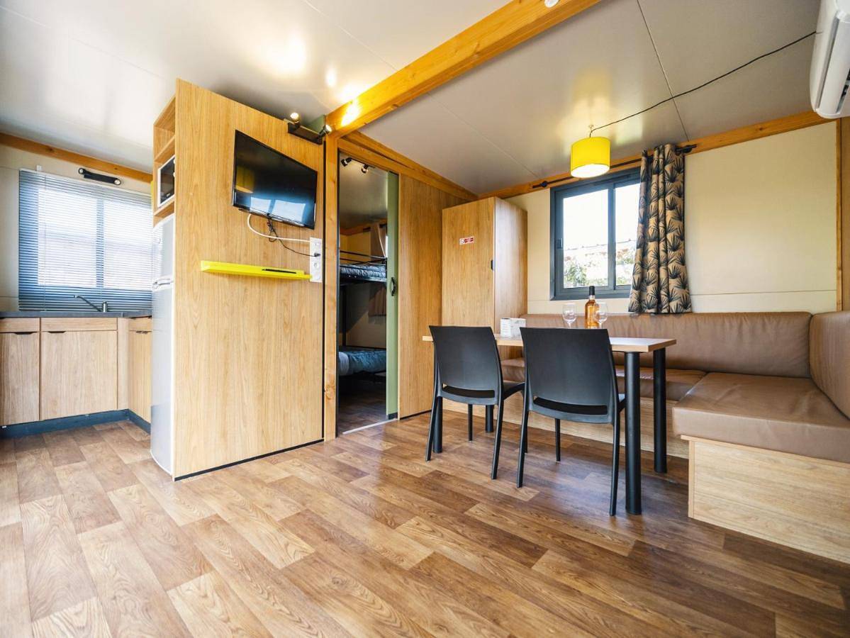 Two-Bedroom Chalet in Angoulins, Région de La Rochelle